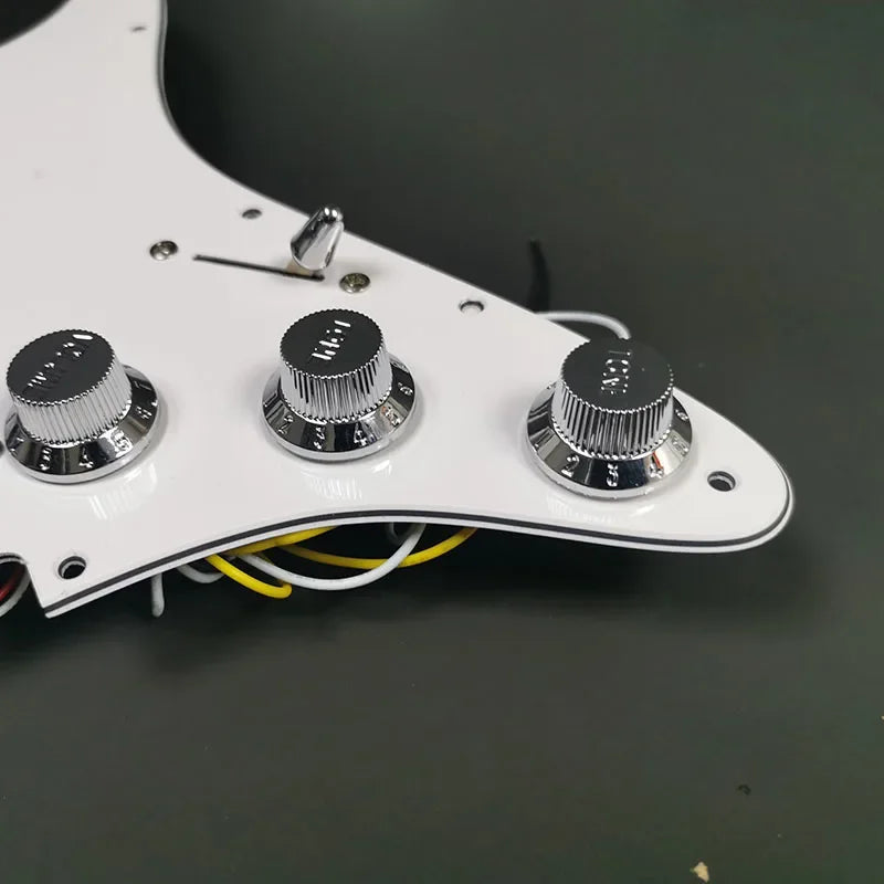 SSS Guitar Loaded Prewired Pickguard with Chrome Covers For Fender Stratocaster Strat