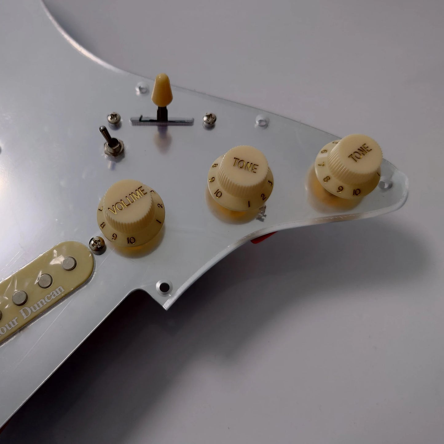 SSS Prewired Loaded  ST Guitar Pickguard SD Pickups Copper Shaft Pots Multi Switch For Stratocaster Strat