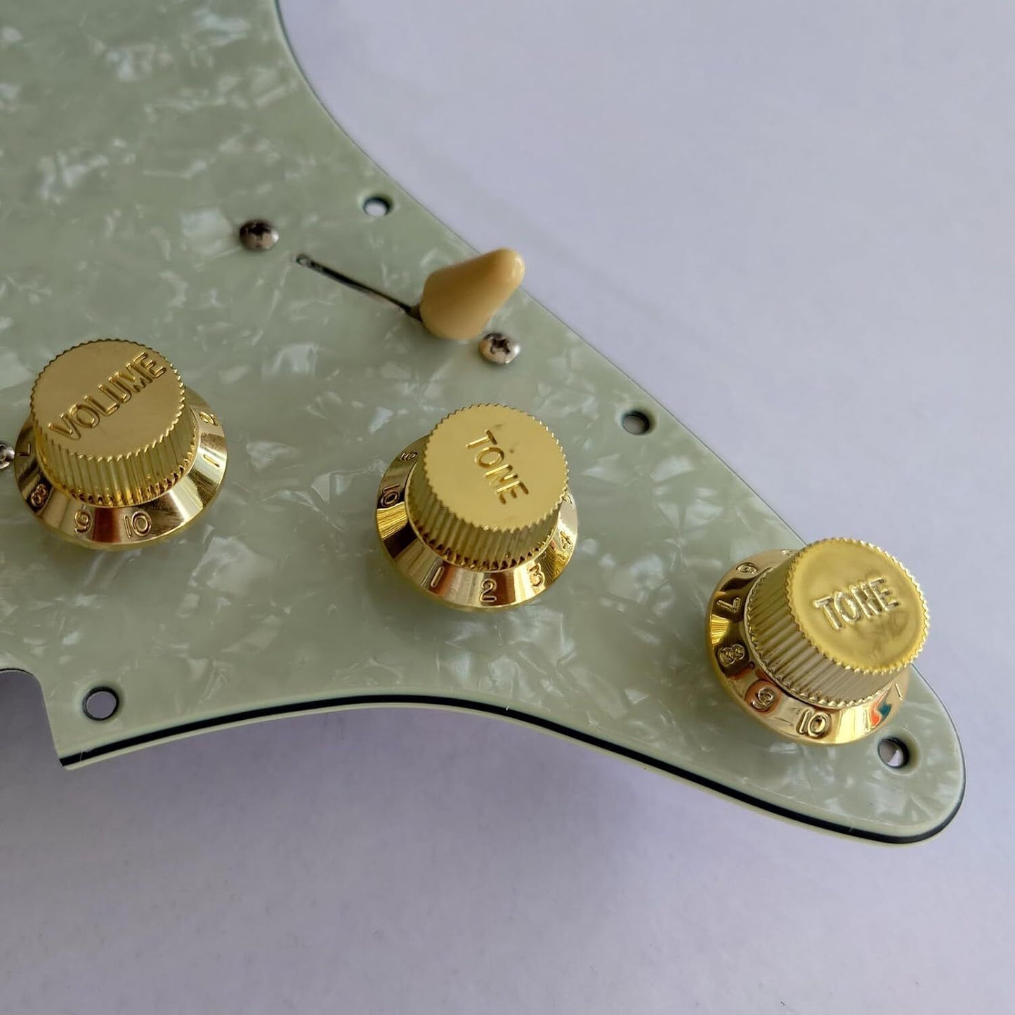 Gold Humbucker Prewired HH Pickguard 2 Alnico V Coil Split 5 Way Blade For Stratocaster Strat