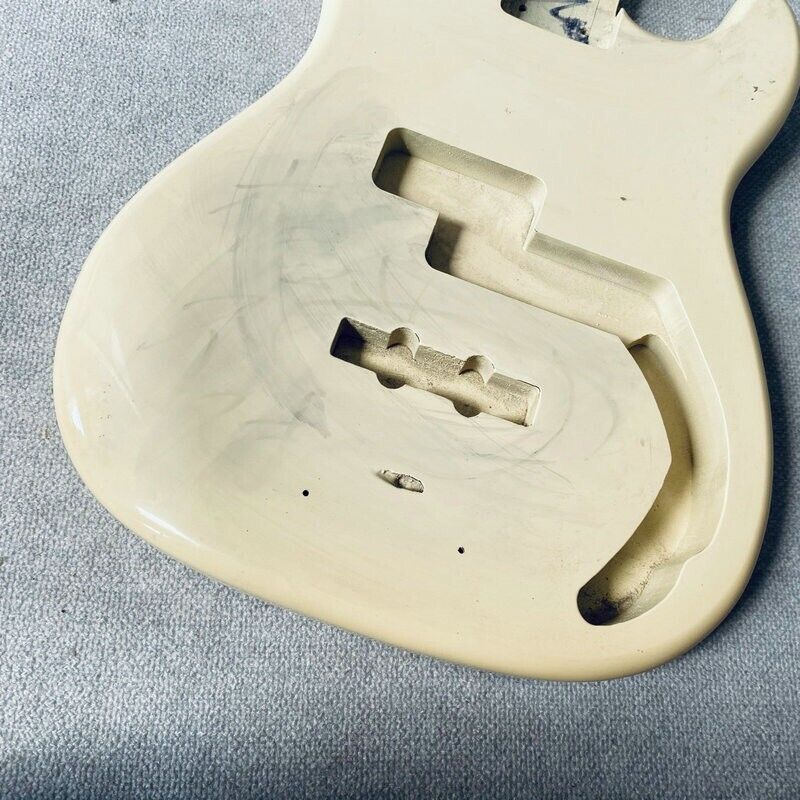 Cream Solid Basswood 4 String Bass Body For Precision Bass