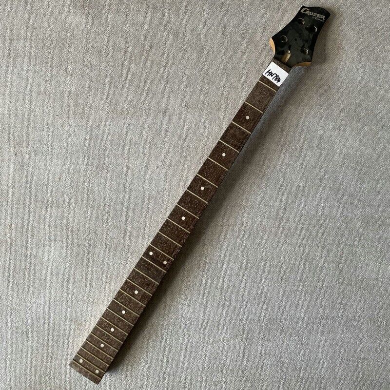 Cruzer 4 String Bass Maple Neck, 24 Frets Rosewood Fingerboard