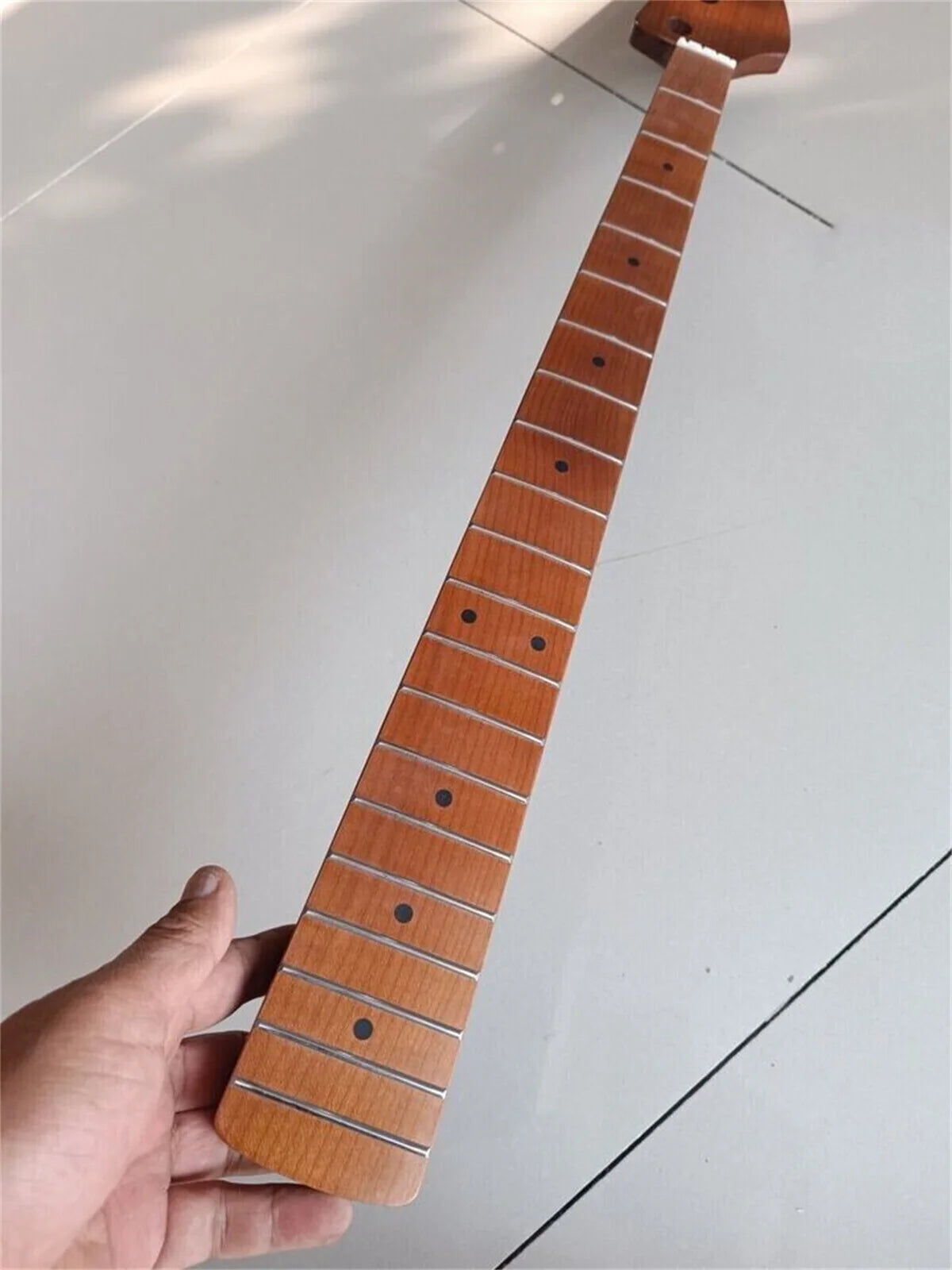 4 String Bass Roasted Maple Neck with 20 Frets Fingerboard